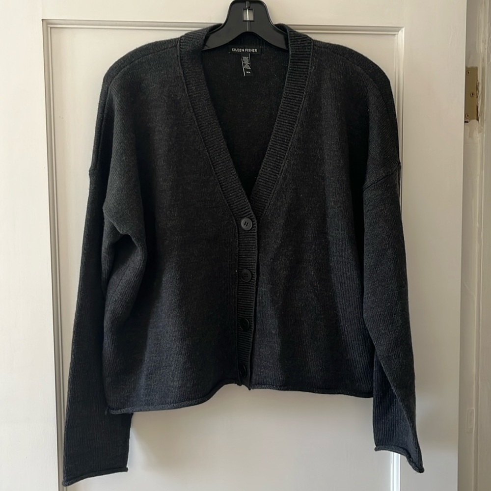 Cropped gray Eileen Fisher cardigan